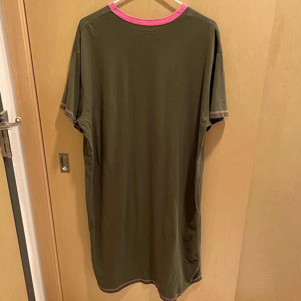 “I’m Fatigued” oversized pajama dress - Picture 3 of 4